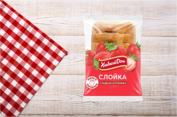 «Хлебный Дом» Слойка Сладкая клубника 55 гр.